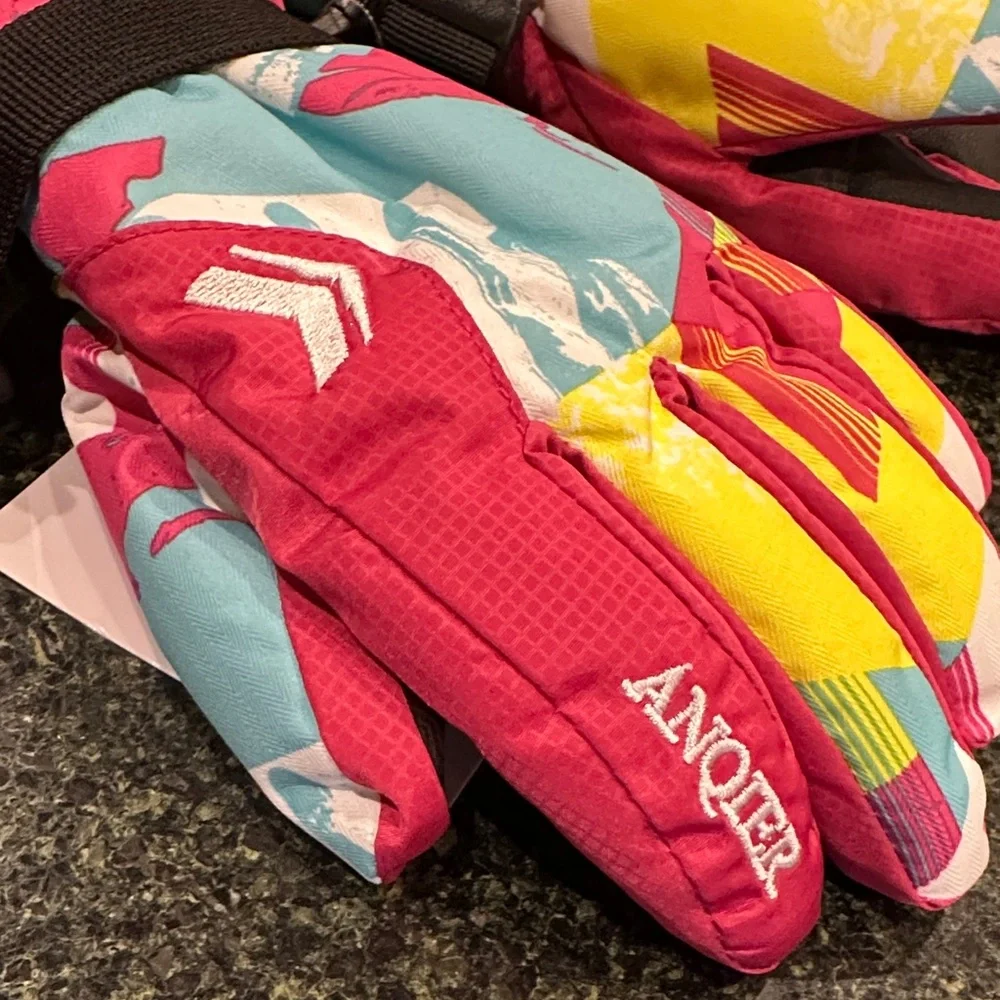 Kids Thinsulate 3M Winter ski snow Gloves sz 7-8 ANQIER new NWT
